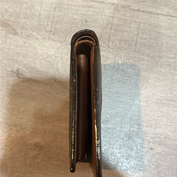 Louis Vuitton Men’s Wallet (Full Set) - Picture 7 of 15